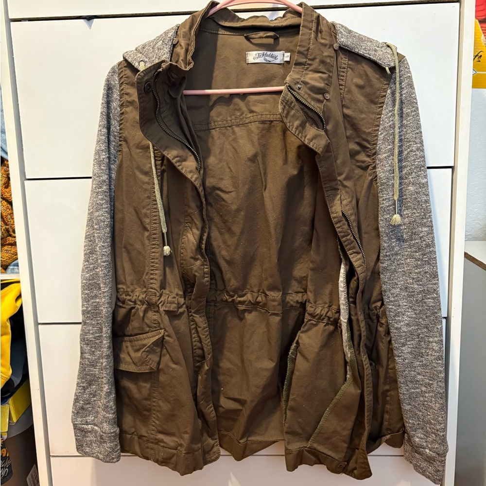 Women's Green Jacket with Gray Sleeves